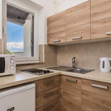 Rona Apartment Zdravko Barbariga Luaran gambar