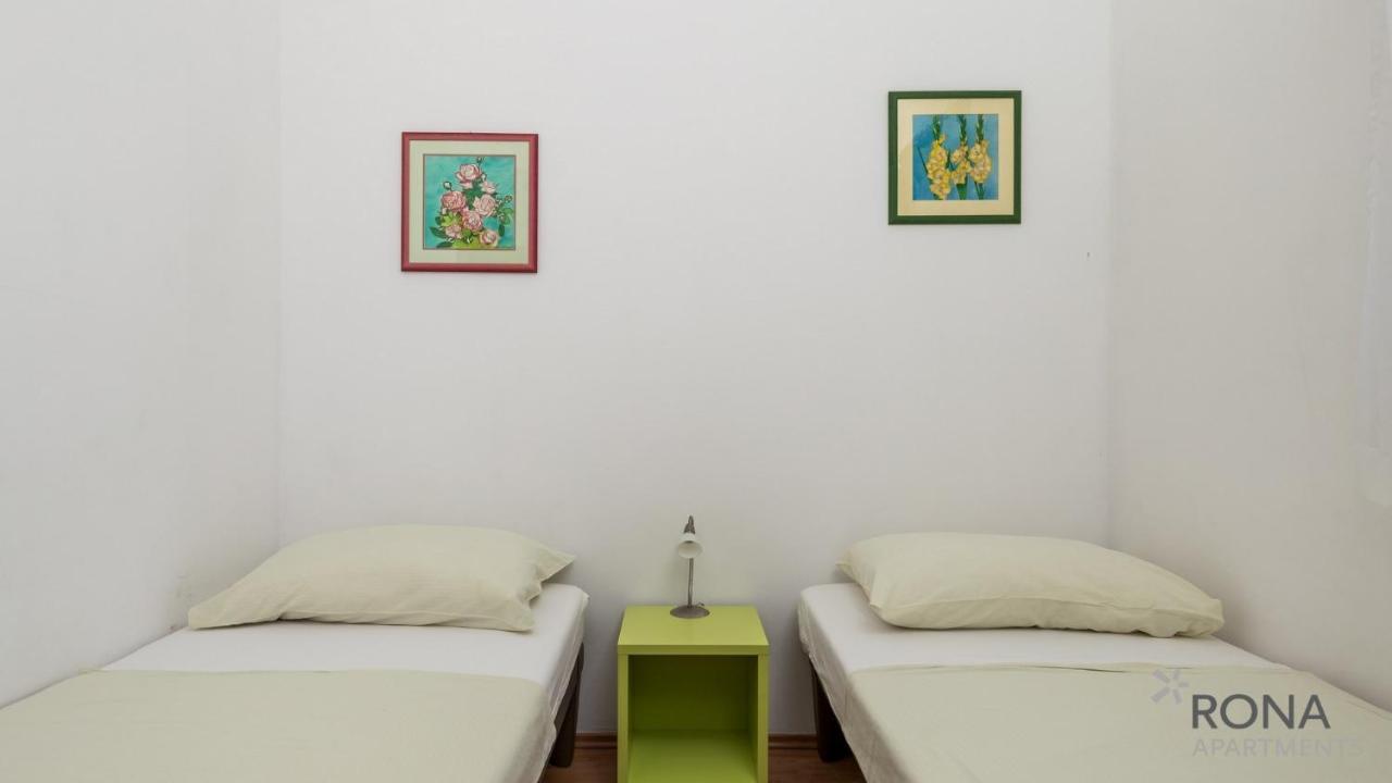 Rona Apartment Zdravko Barbariga Luaran gambar