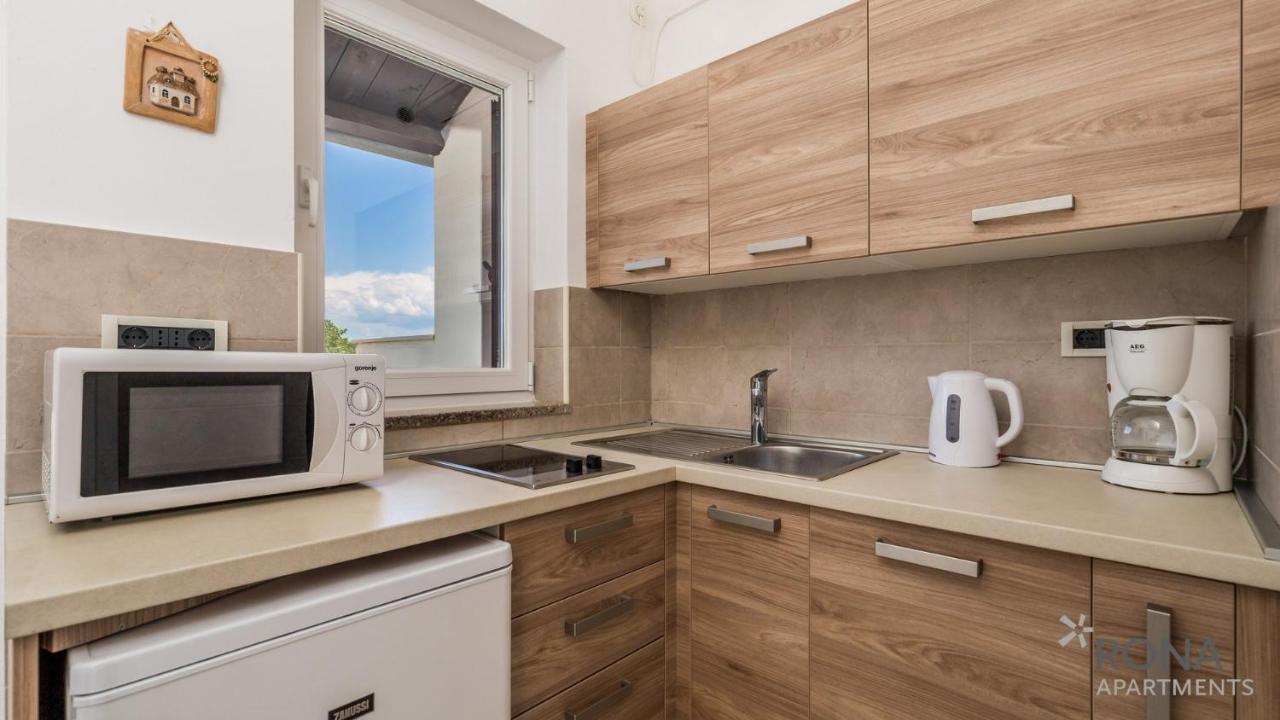 Rona Apartment Zdravko Barbariga Luaran gambar